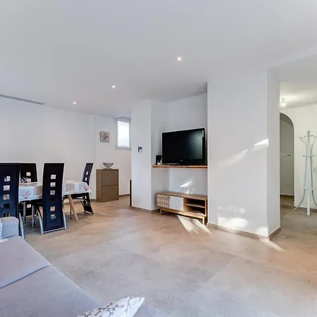 Havre De Paix - Jardin, Parking, Ac, Wifi, 6 Pers Semesterbostad